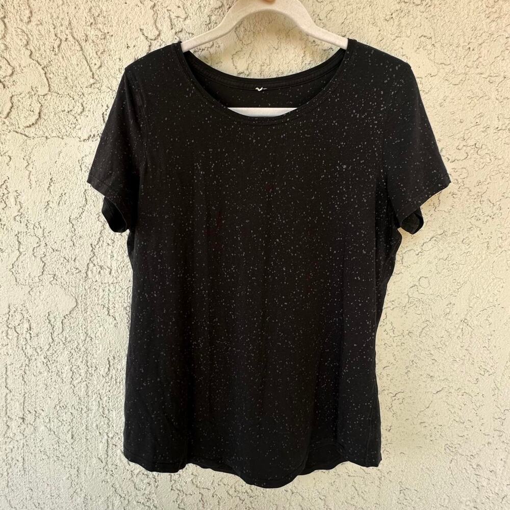 Lululemon black top